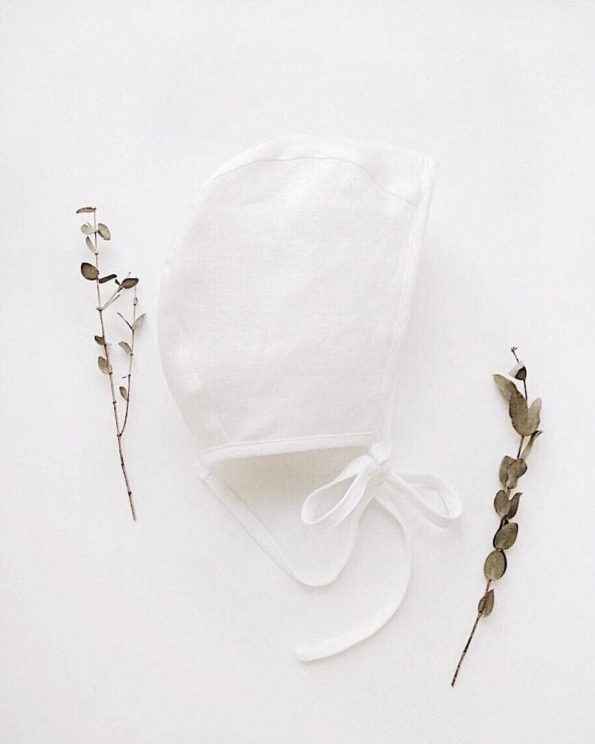 meringue-white-linen-baby-bonnet